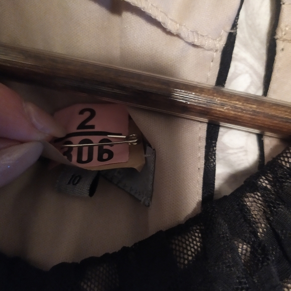 Dress up or down Black Halter Dress Like NEW Size 10 - Picture 8 of 8